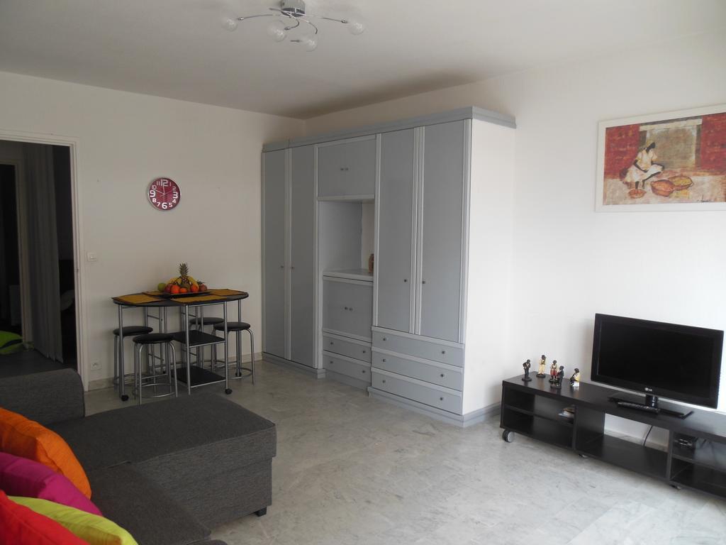 Appartement Silver La Régence Juan-les-Pins Camera foto
