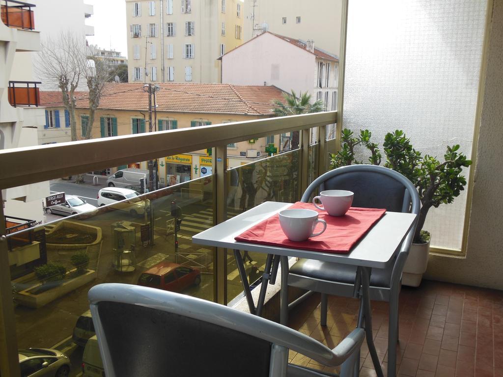 Appartement Silver La Régence Juan-les-Pins Camera foto